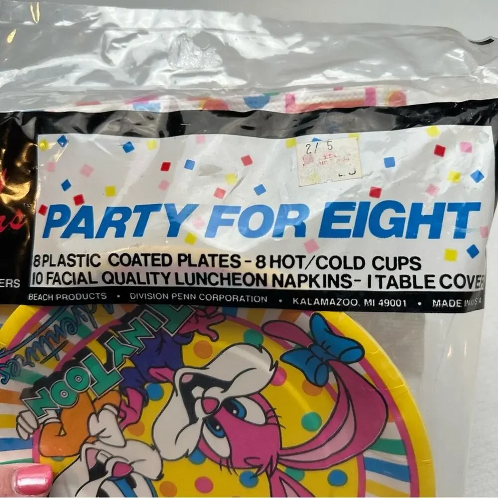 Vintage Looney tunes tiny toon adventures Birthday Party for eight plates napkin